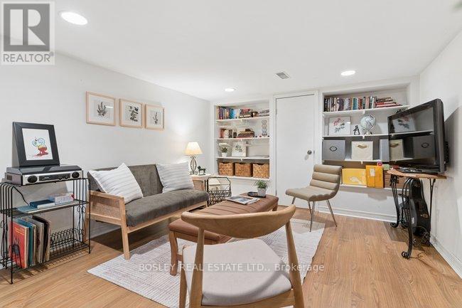 487 Runnymede Road, Toronto, Ontario  M6S 2Z4 - Photo 32 - W12942576