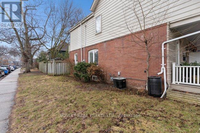 487 Runnymede Road, Toronto, Ontario  M6S 2Z4 - Photo 42 - W12942576