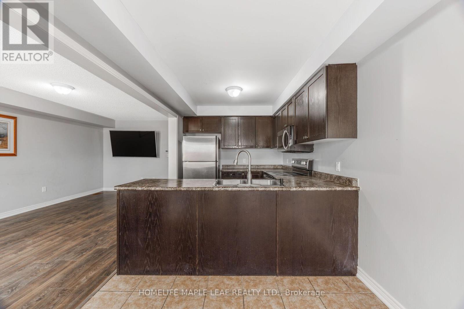 756 Cook Crescent, Shelburne, Ontario  L9V 3V2 - Photo 15 - X12942430