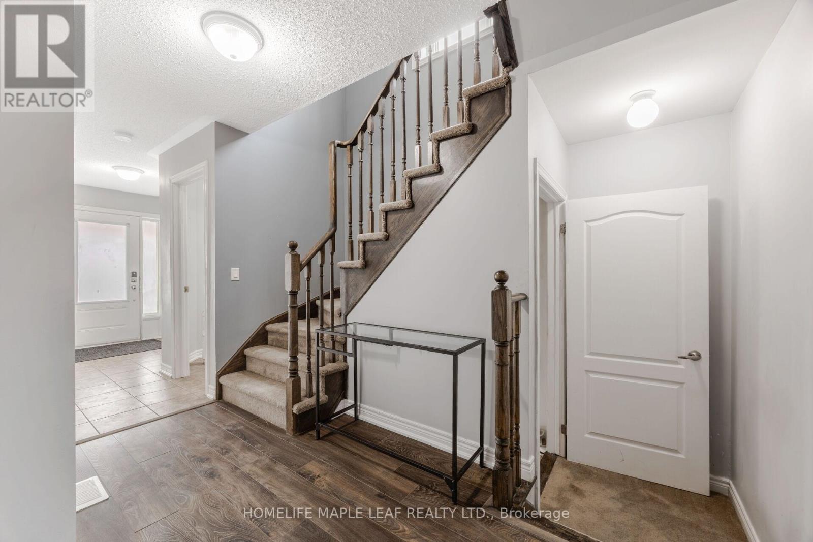 756 Cook Crescent, Shelburne, Ontario  L9V 3V2 - Photo 21 - X12942430