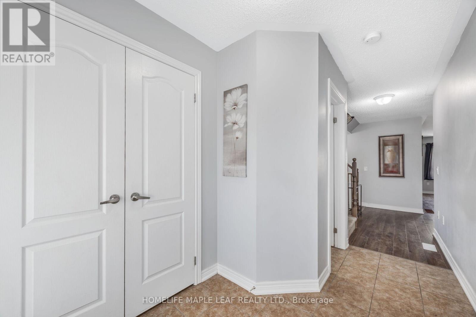 756 Cook Crescent, Shelburne, Ontario  L9V 3V2 - Photo 6 - X12942430