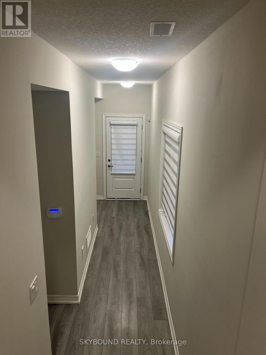 55 - 40 Zinfandel Drive, Hamilton, Ontario  L8E 0L1 - Photo 4 - X12942502