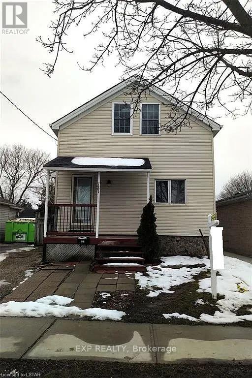 121 BOULLEE STREET, London East, Ontario