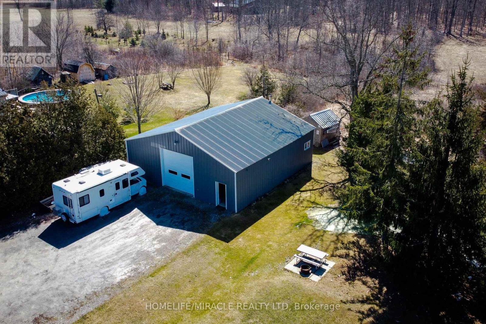 8442 Silver Street, West Lincoln, Ontario  L0R 1E0 - Photo 15 - X12942568