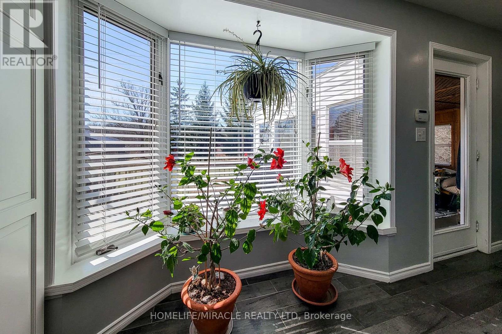 8442 Silver Street, West Lincoln, Ontario  L0R 1E0 - Photo 34 - X12942568