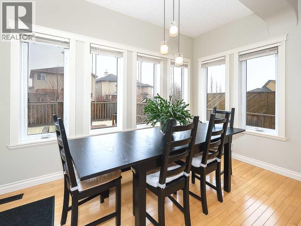 195 Royal Birkdale Crescent NW, Calgary, Alberta  T3G 5R7 - Photo 16 - A2296381
