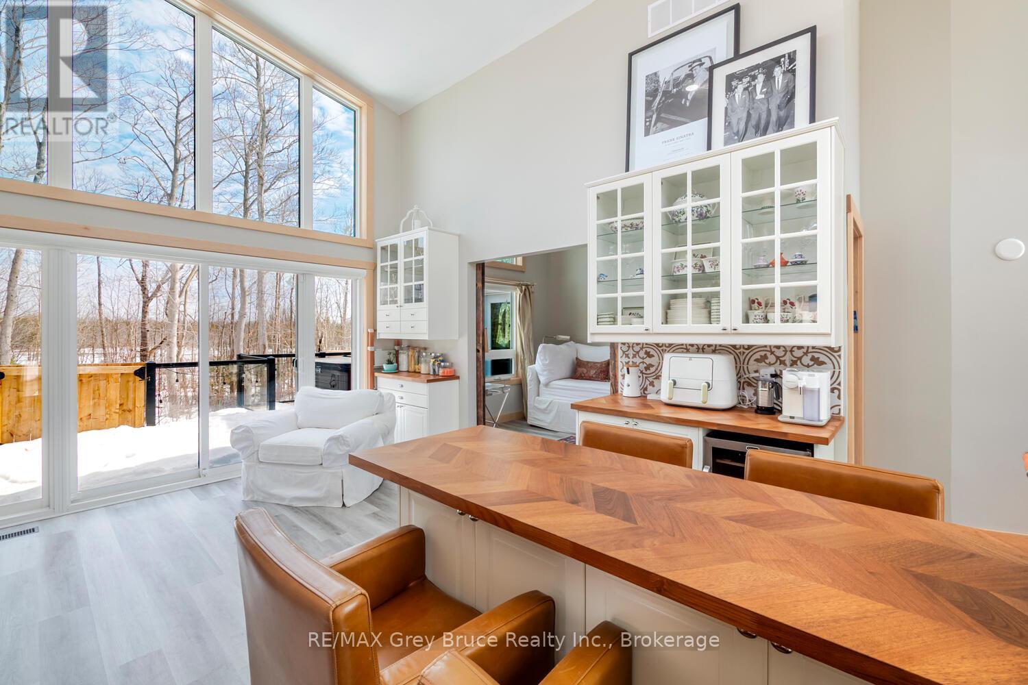 78 Maple Drive, Northern Bruce Peninsula, Ontario  N0H 1Z0 - Photo 14 - X12942618