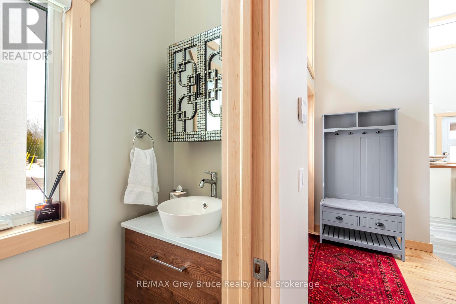 78 Maple Drive, Northern Bruce Peninsula, Ontario  N0H 1Z0 - Photo 18 - X12942618