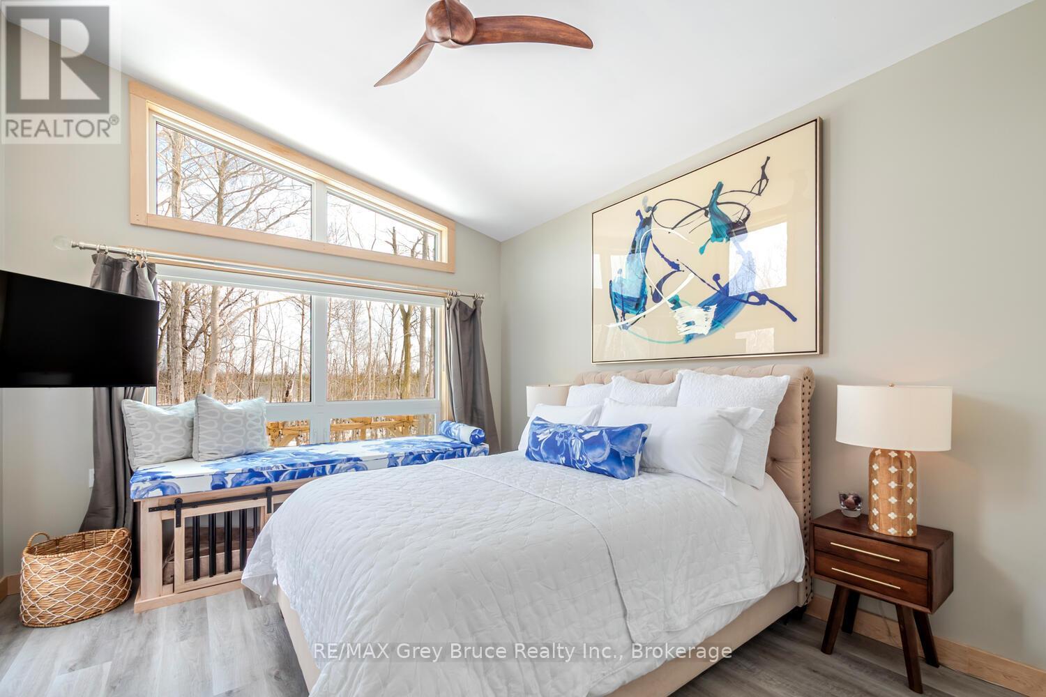 78 Maple Drive, Northern Bruce Peninsula, Ontario  N0H 1Z0 - Photo 21 - X12942618