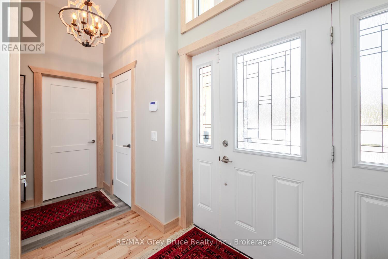 78 Maple Drive, Northern Bruce Peninsula, Ontario  N0H 1Z0 - Photo 8 - X12942618