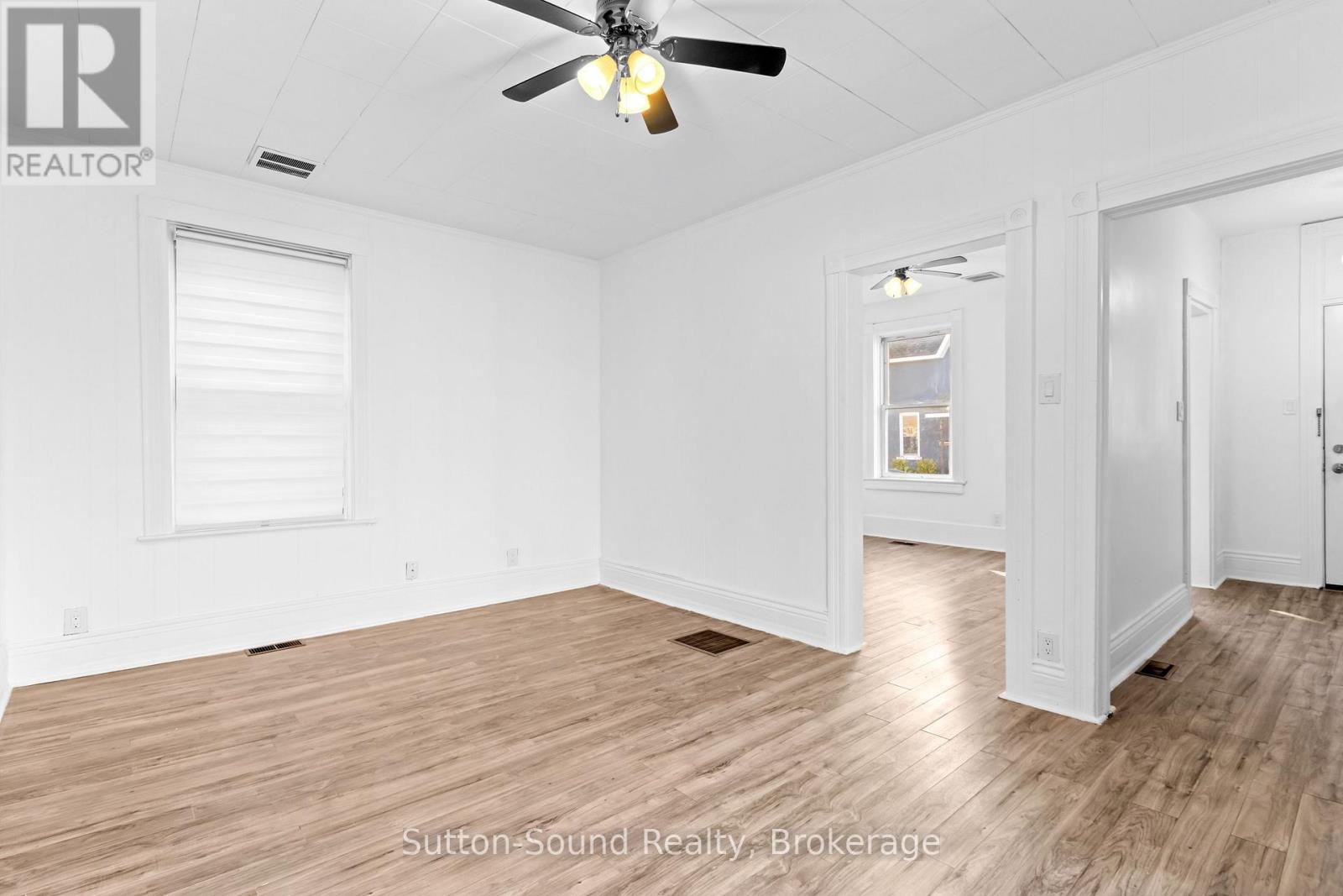 158 13th Street W, Owen Sound, Ontario  N4K 3W4 - Photo 14 - X12942640