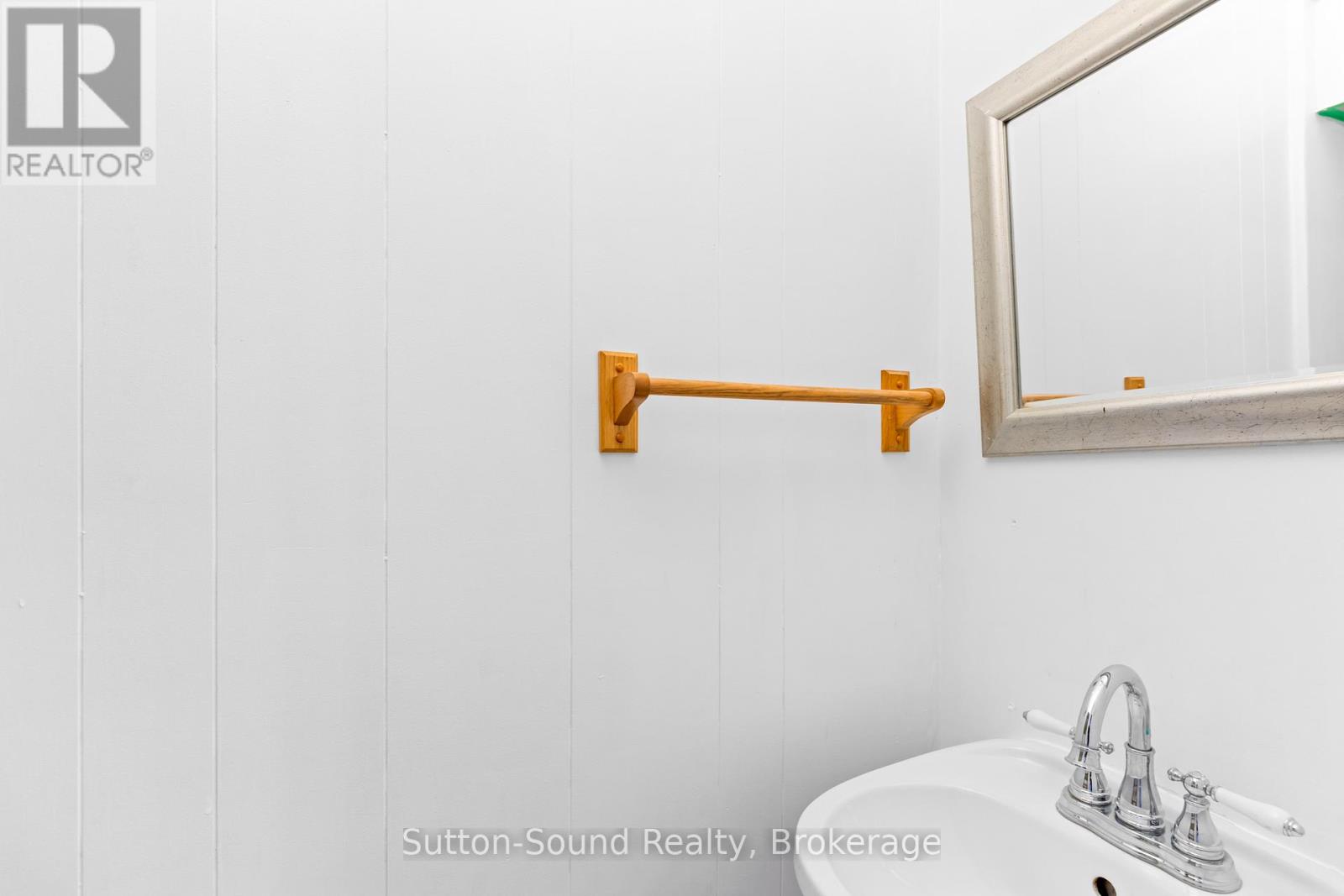 158 13th Street W, Owen Sound, Ontario  N4K 3W4 - Photo 15 - X12942640