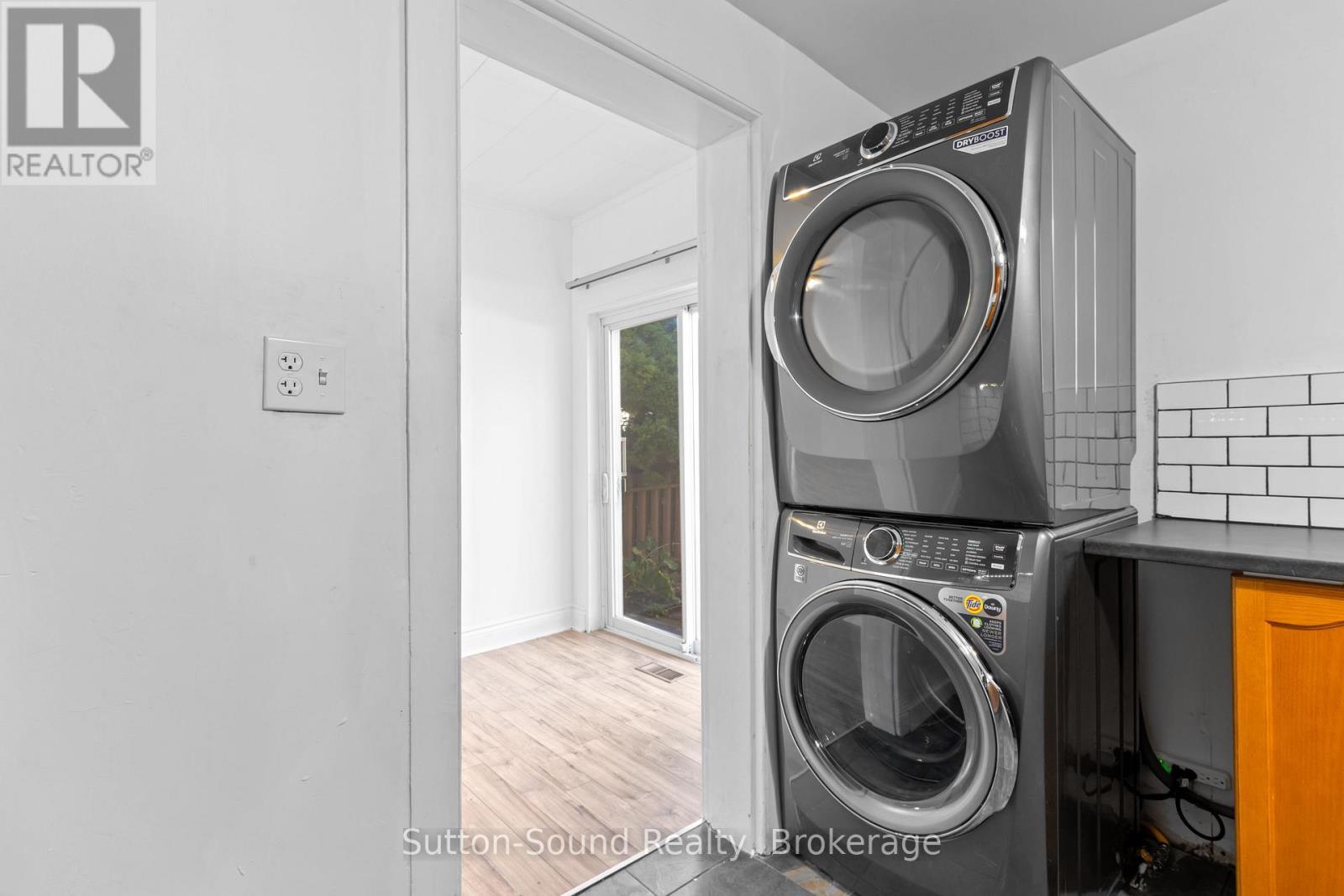 158 13th Street W, Owen Sound, Ontario  N4K 3W4 - Photo 16 - X12942640