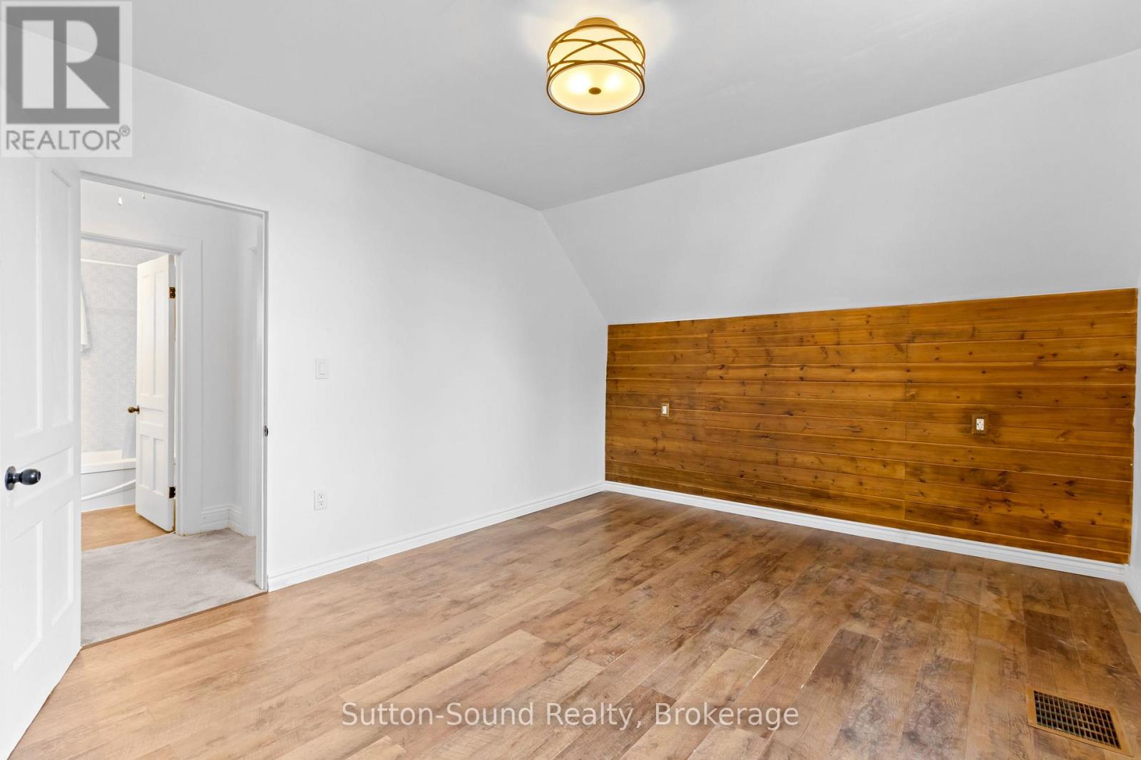 158 13th Street W, Owen Sound, Ontario  N4K 3W4 - Photo 27 - X12942640