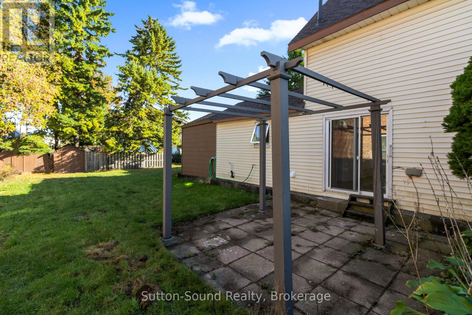 158 13th Street W, Owen Sound, Ontario  N4K 3W4 - Photo 38 - X12942640