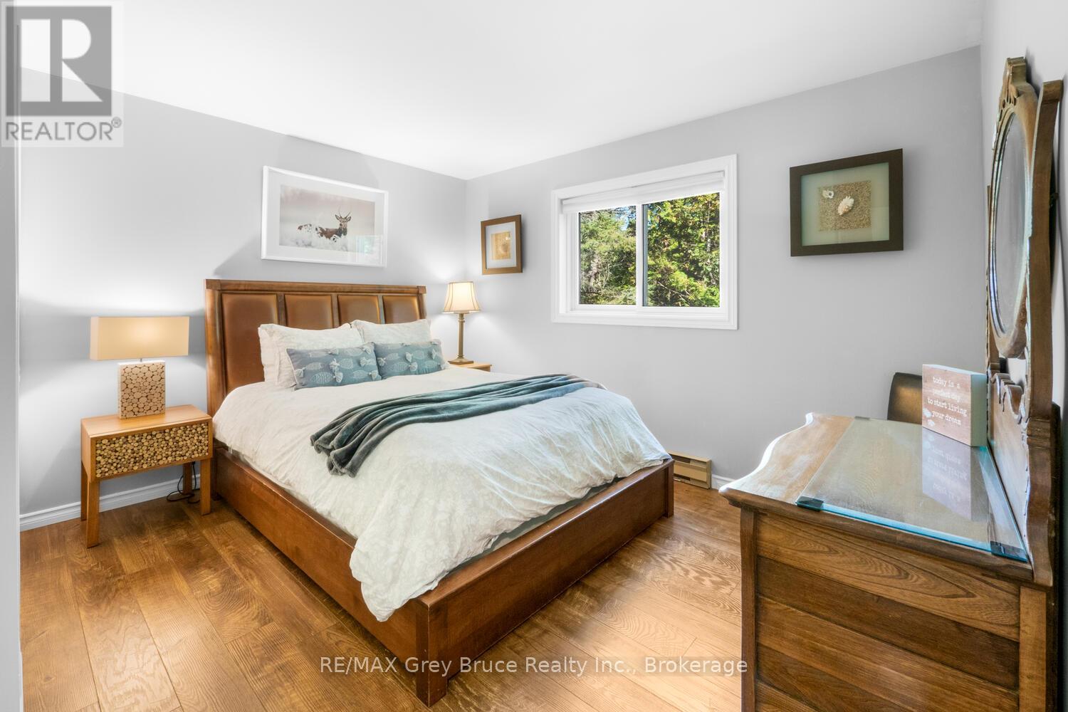 1208 Sunset Drive, South Bruce Peninsula, Ontario  N0H 2T0 - Photo 18 - X12942668