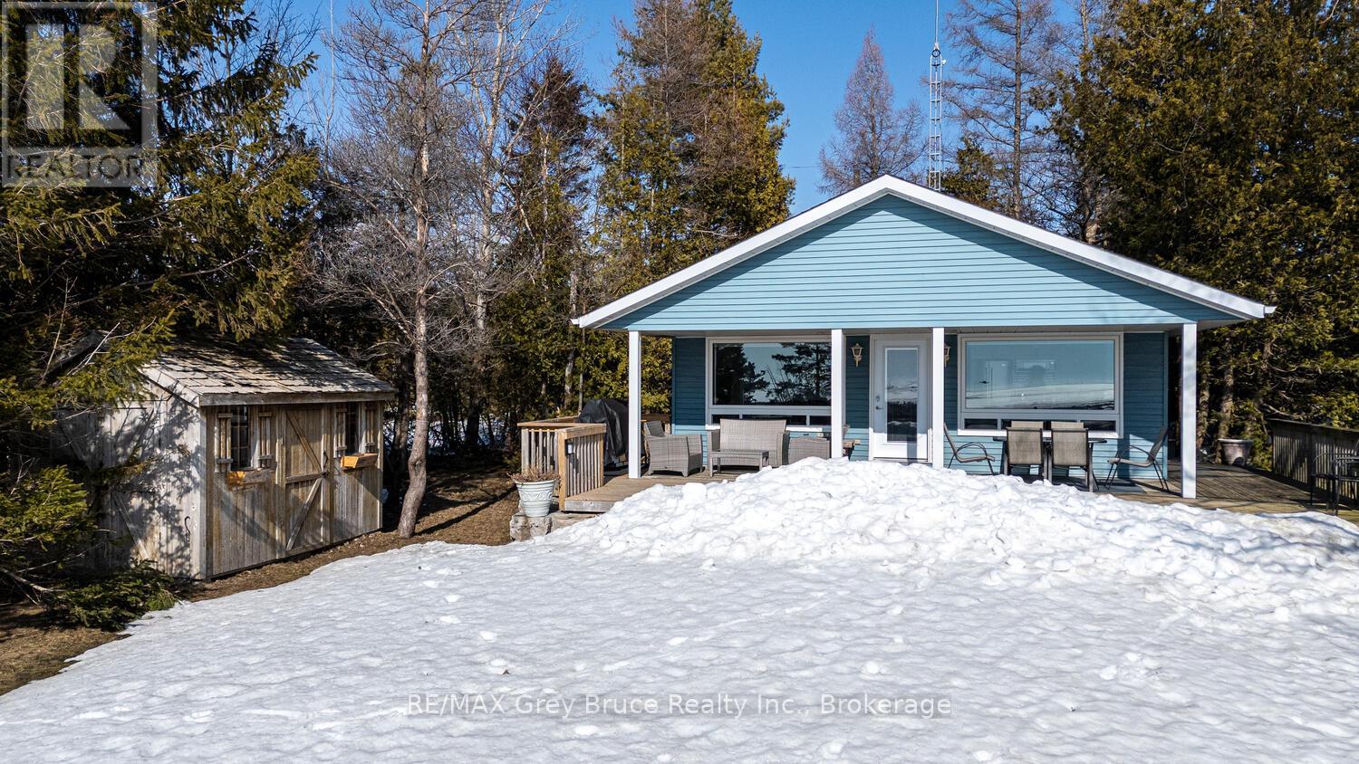 1208 Sunset Drive, South Bruce Peninsula, Ontario  N0H 2T0 - Photo 39 - X12942668