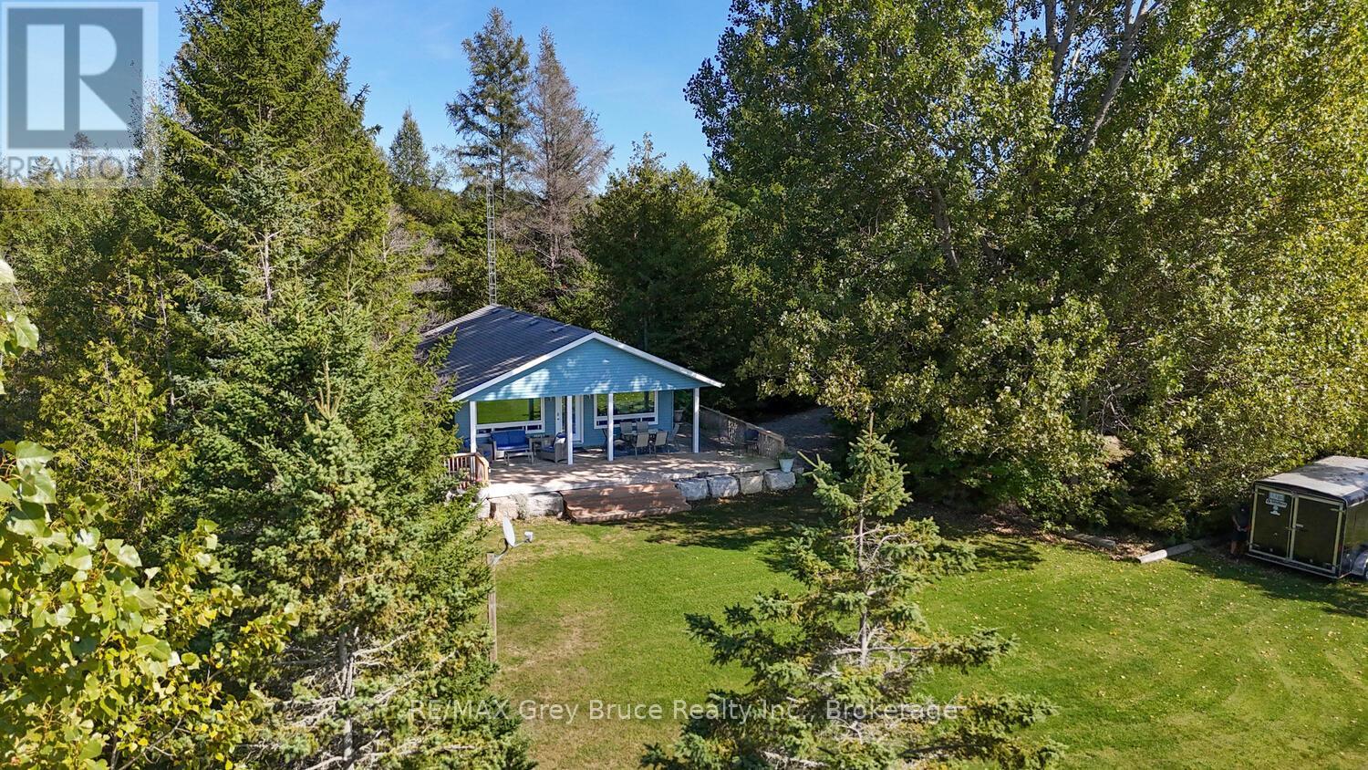 1208 Sunset Drive, South Bruce Peninsula, Ontario  N0H 2T0 - Photo 4 - X12942668