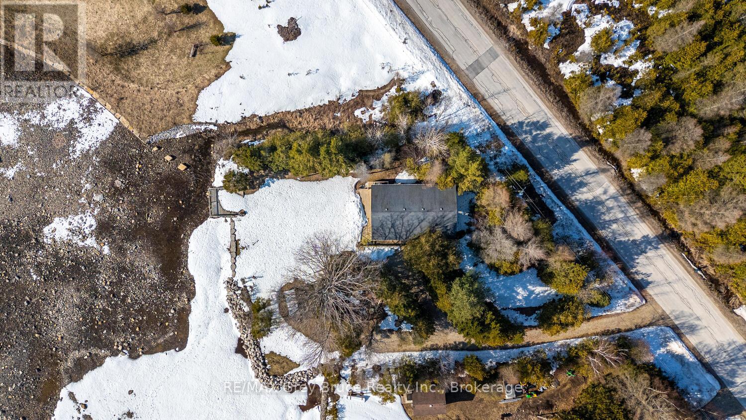 1208 Sunset Drive, South Bruce Peninsula, Ontario  N0H 2T0 - Photo 44 - X12942668