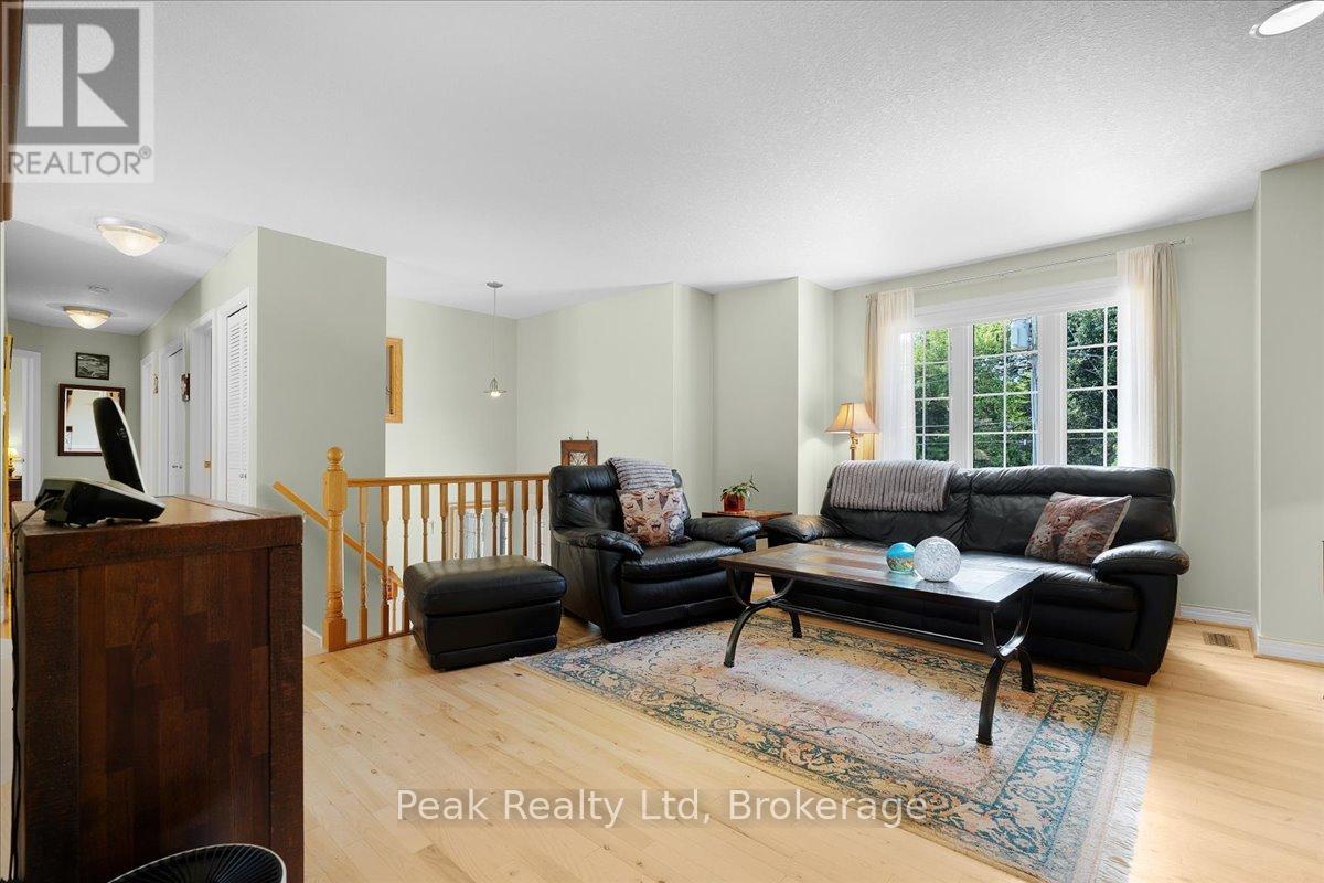 139 Gold Street, Centre Wellington, Ontario  N0B 1S0 - Photo 10 - X12942670