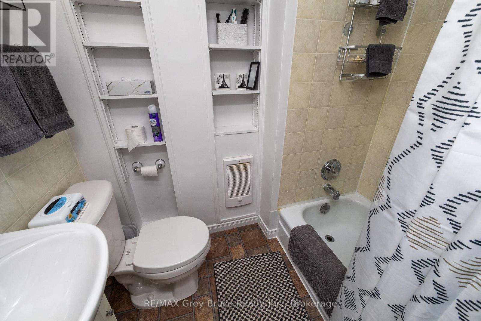 1075 6th Avenue W, Owen Sound, Ontario  N4K 5G8 - Photo 29 - X12942682