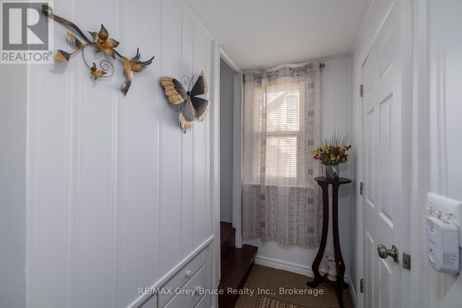 1075 6th Avenue W, Owen Sound, Ontario  N4K 5G8 - Photo 31 - X12942682