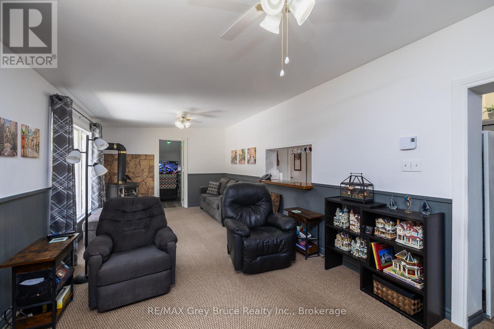 1075 6th Avenue W, Owen Sound, Ontario  N4K 5G8 - Photo 9 - X12942682