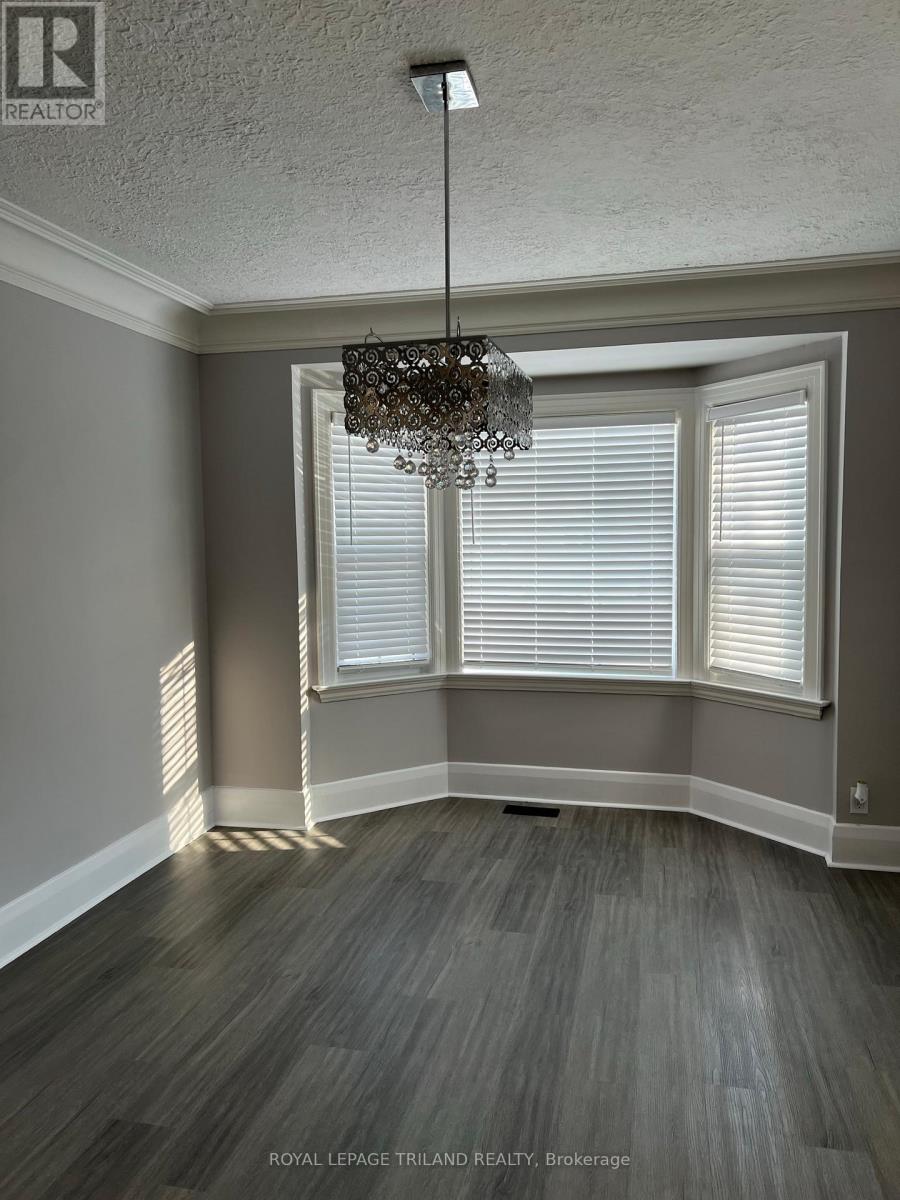 1 Woodland Place, London South, Ontario  N6C 1H9 - Photo 13 - X12902696