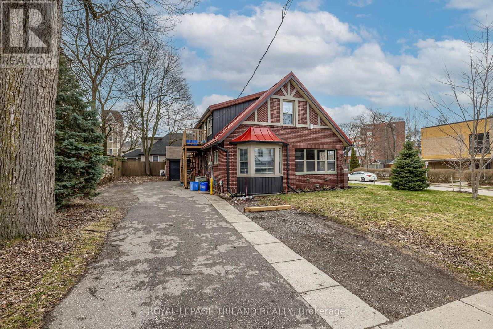 1 Woodland Place, London South, Ontario  N6C 1H9 - Photo 6 - X12902696