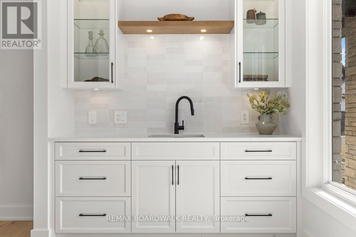 249 Cabrelle Place, Ottawa, Ontario  K4M 0A9 - Photo 13 - X12929862