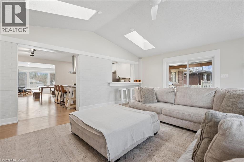 220 Mayfield Avenue, Waterloo, Ontario  N2J 3S5 - Photo 15 - 40816739