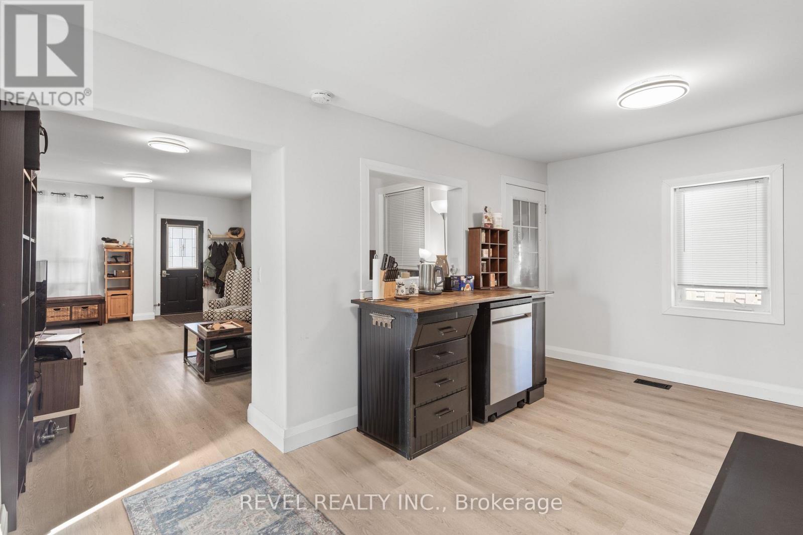 78 William Street S, Kawartha Lakes, Ontario  K9V 3A8 - Photo 12 - X12942678