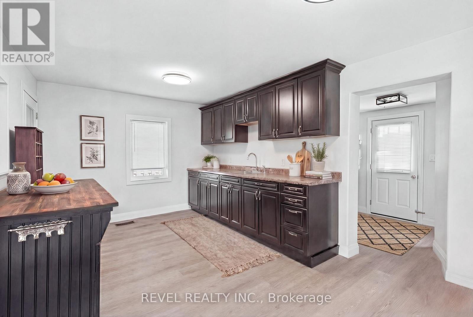 78 William Street S, Kawartha Lakes, Ontario  K9V 3A8 - Photo 8 - X12942678