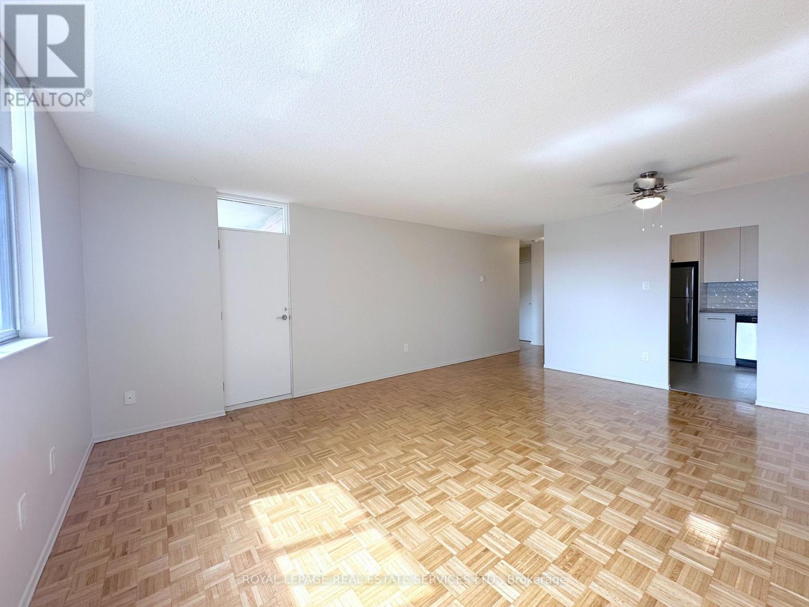 1021 - 30 Denton Avenue, Toronto, Ontario  M1L 4P2 - Photo 3 - E12942692