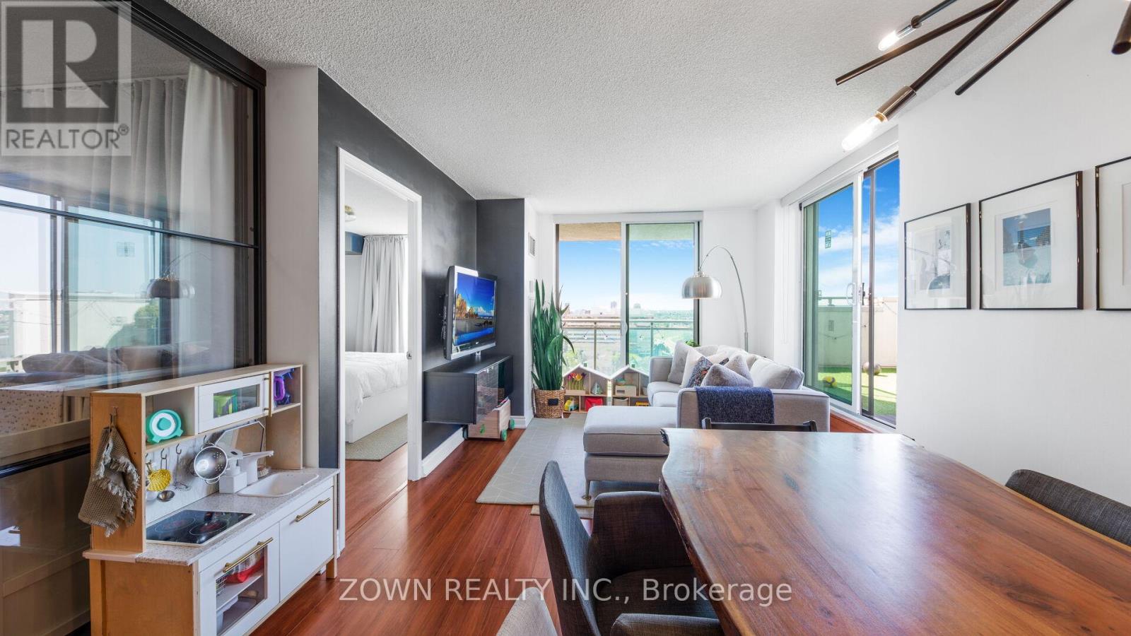 Lphi - 6 Rosebank Drive, Toronto (Malvern), Ontario  M1B 0A1 - Photo 13 - E12942696