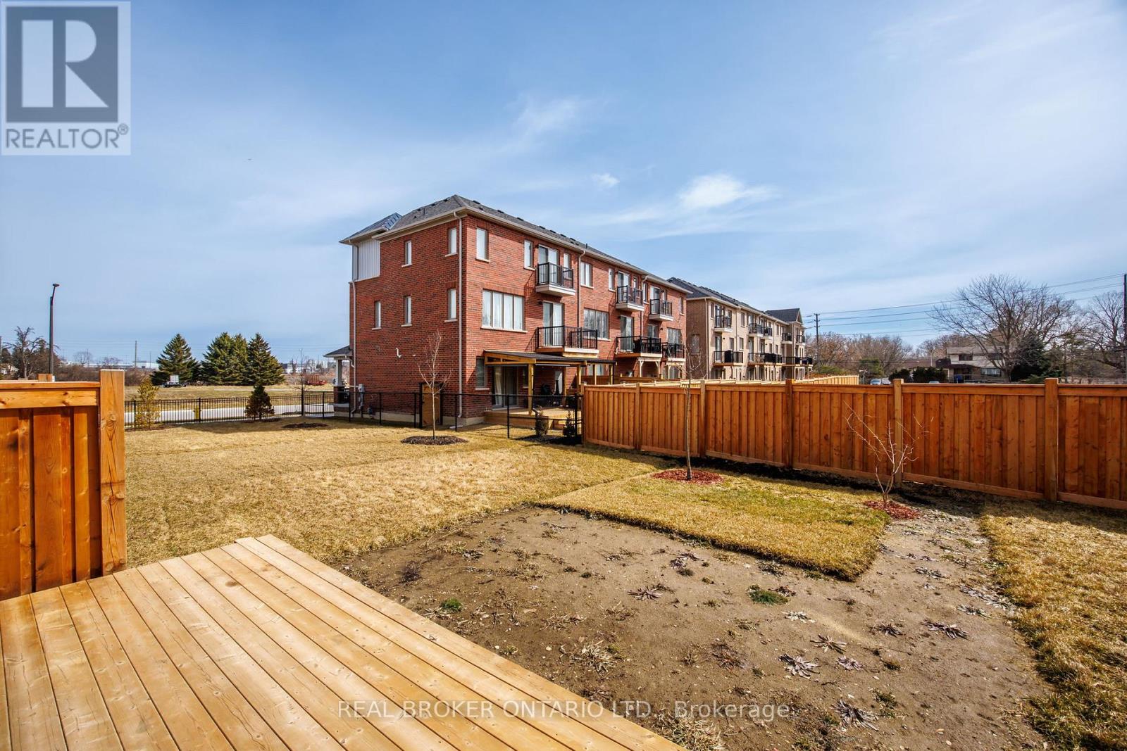 9 Nautical Way, Whitby, Ontario  L1N 0N2 - Photo 40 - E12942712