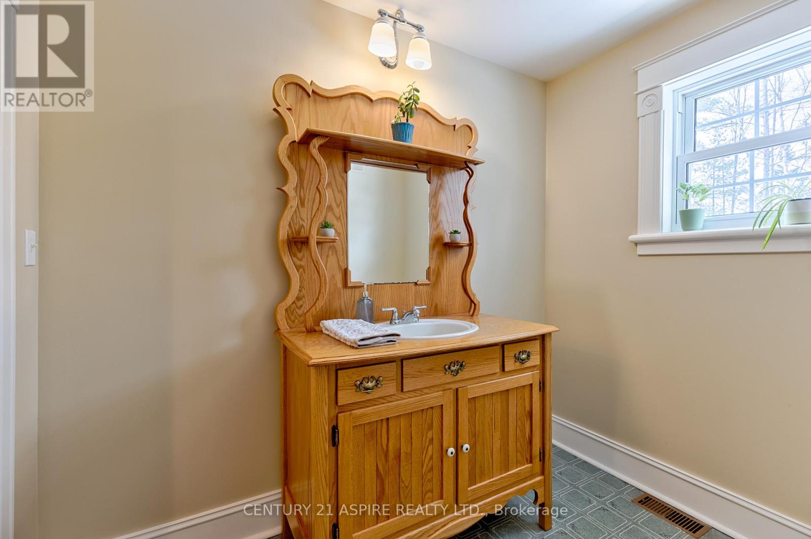 544 Achray Road, Petawawa, Ontario  K8A 6W7 - Photo 29 - X12942608