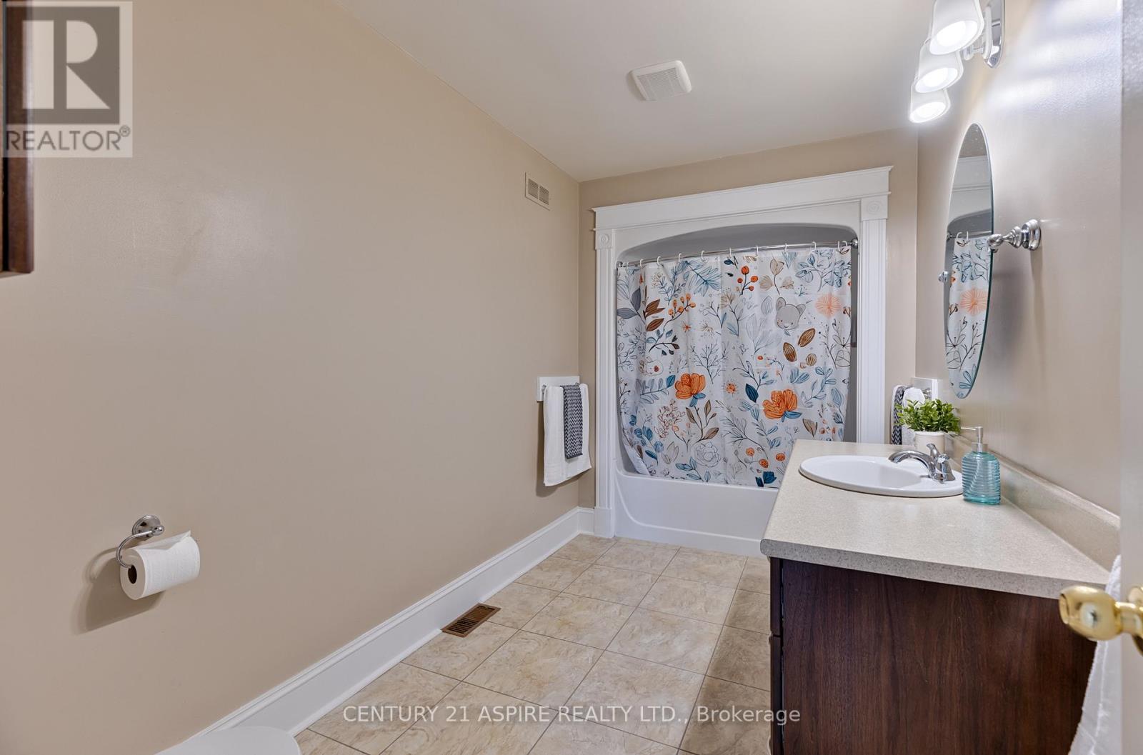 544 Achray Road, Petawawa, Ontario  K8A 6W7 - Photo 37 - X12942608