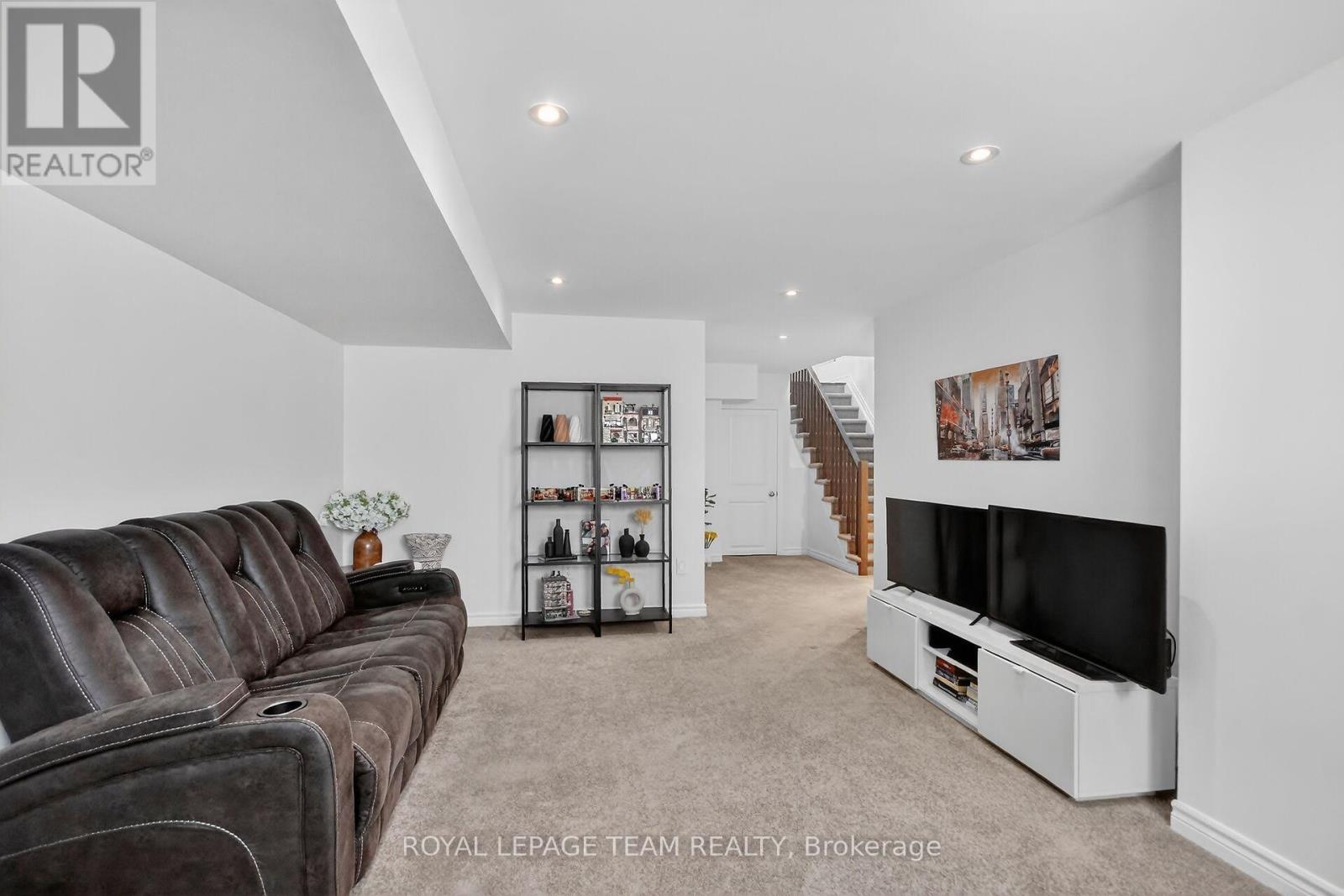 545 Borbridge Avenue, Ottawa, Ontario  K4M 0J1 - Photo 34 - X12942674