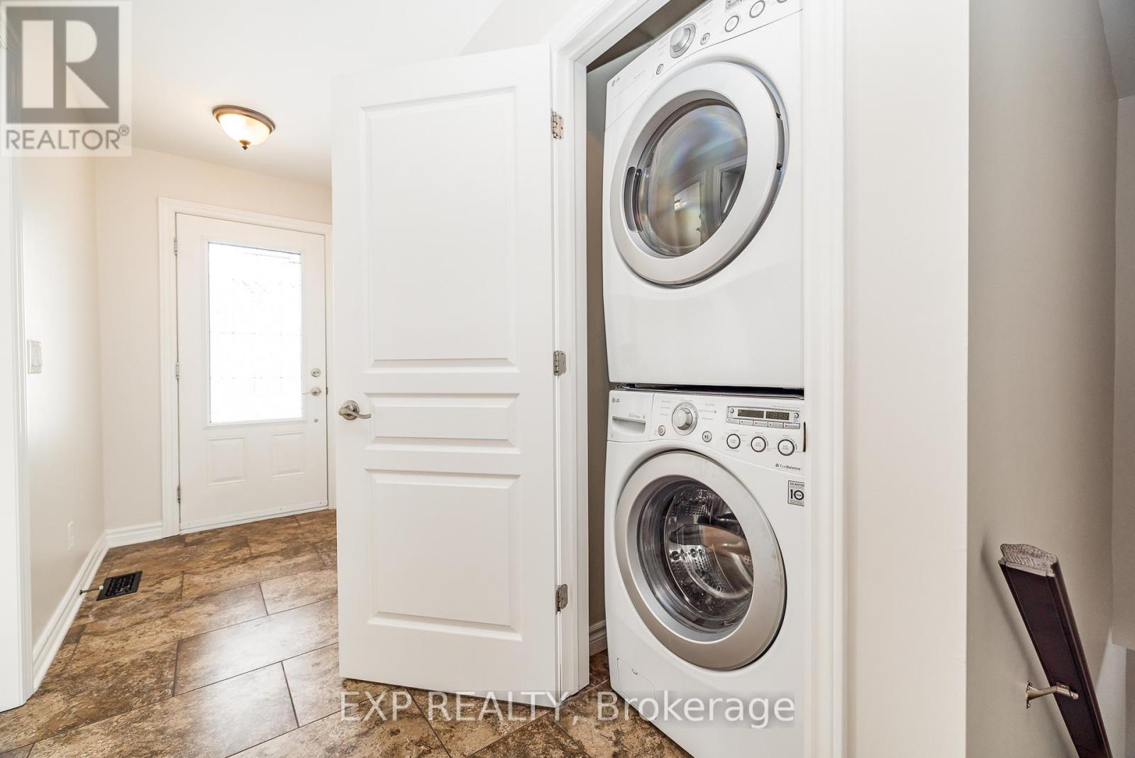 193 Napoleon Street, Carleton Place, Ontario  K7C 2W8 - Photo 29 - X12942708