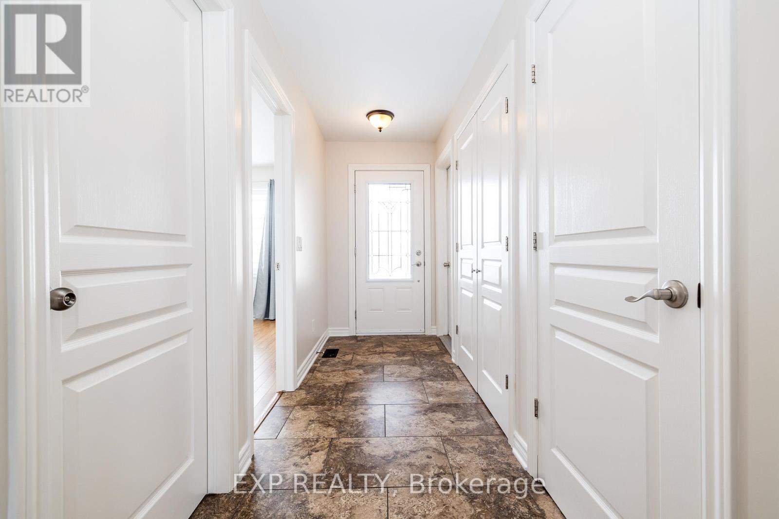 193 Napoleon Street, Carleton Place, Ontario  K7C 2W8 - Photo 8 - X12942708