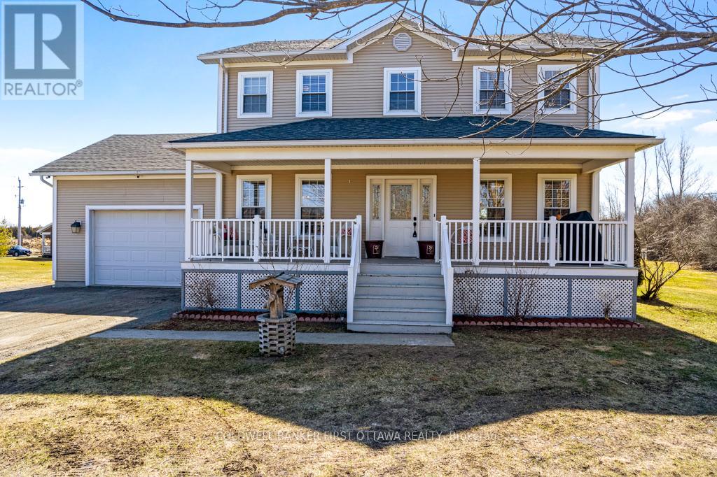 237 Wayside Drive, Drummond/north Elmsley, Ontario  K7R 3C8 - Photo 2 - X12942724