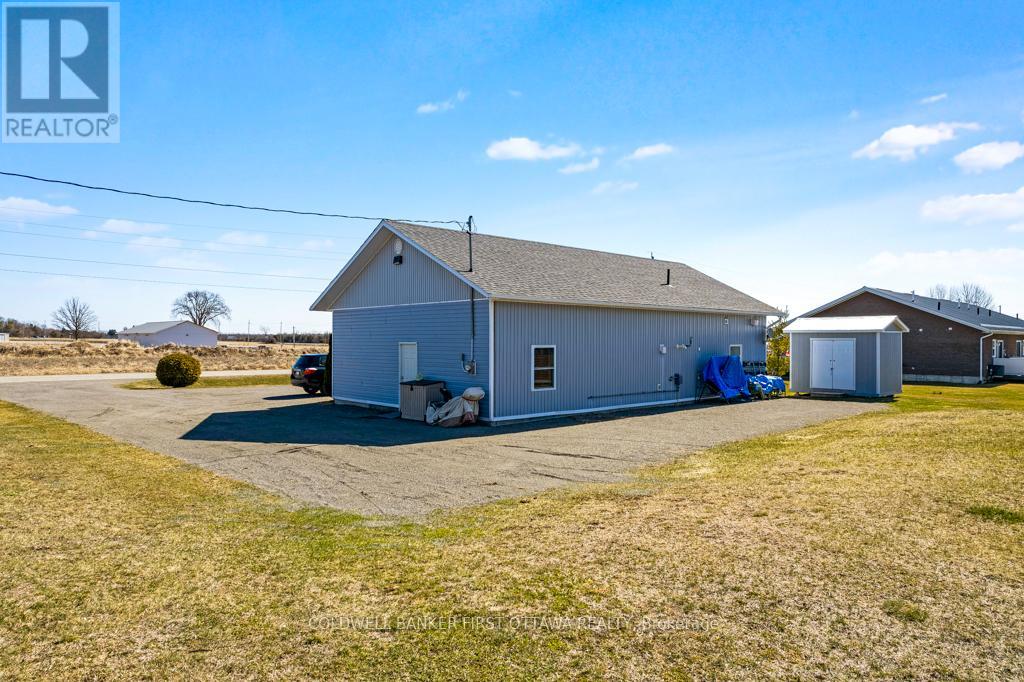 237 Wayside Drive, Drummond/north Elmsley, Ontario  K7R 3C8 - Photo 43 - X12942724