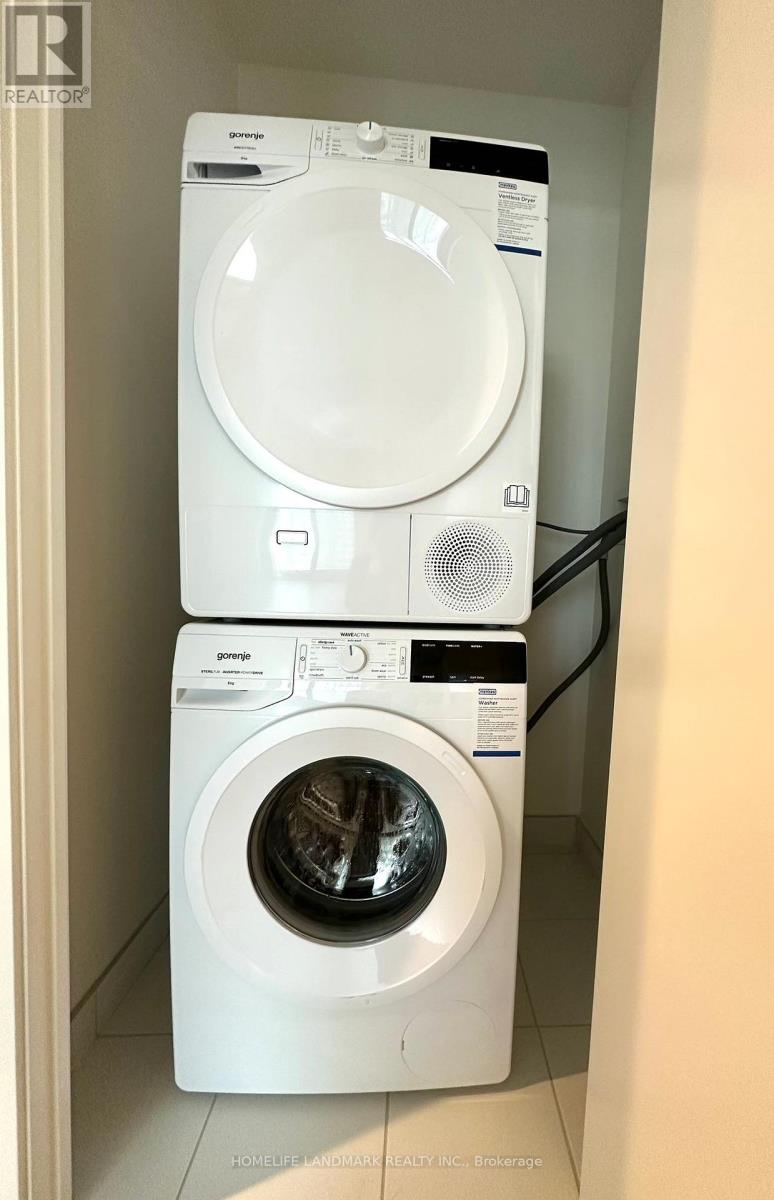 3815 - 28 Interchange Way, Vaughan, Ontario  L4K 0P8 - Photo 18 - N12942636