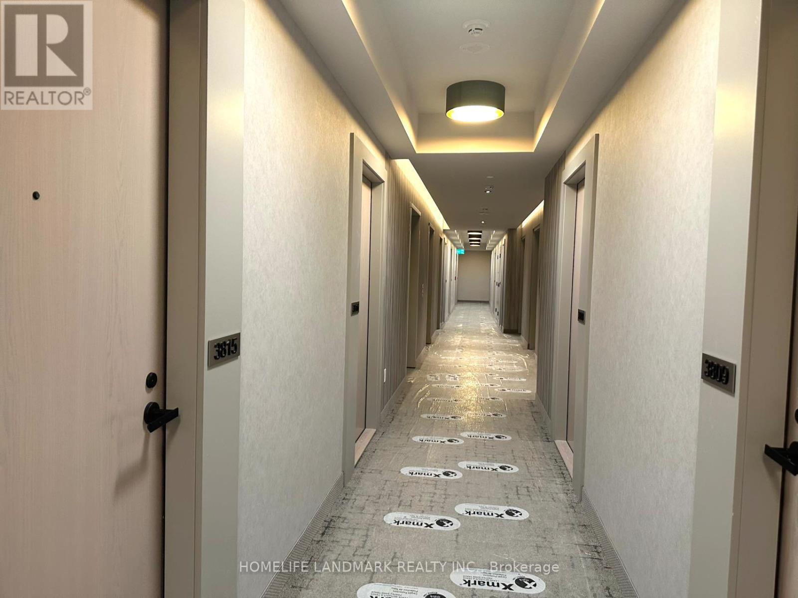 3815 - 28 Interchange Way, Vaughan, Ontario  L4K 0P8 - Photo 6 - N12942636