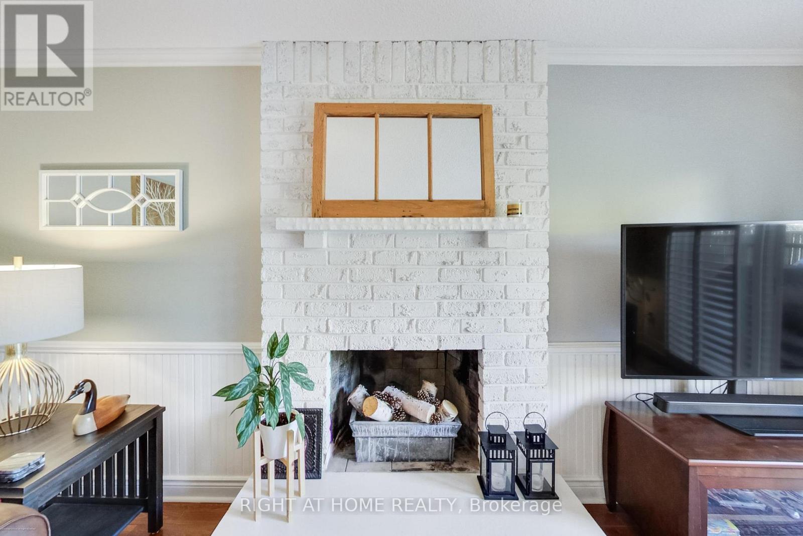 885 Dales Avenue, Newmarket, Ontario  L3Y 5Z6 - Photo 11 - N12942664