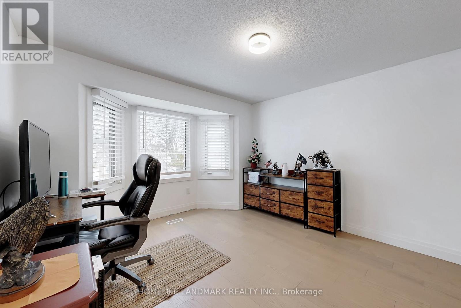 7 Lancashire Road, Markham, Ontario  L3R 8K9 - Photo 30 - N12942718