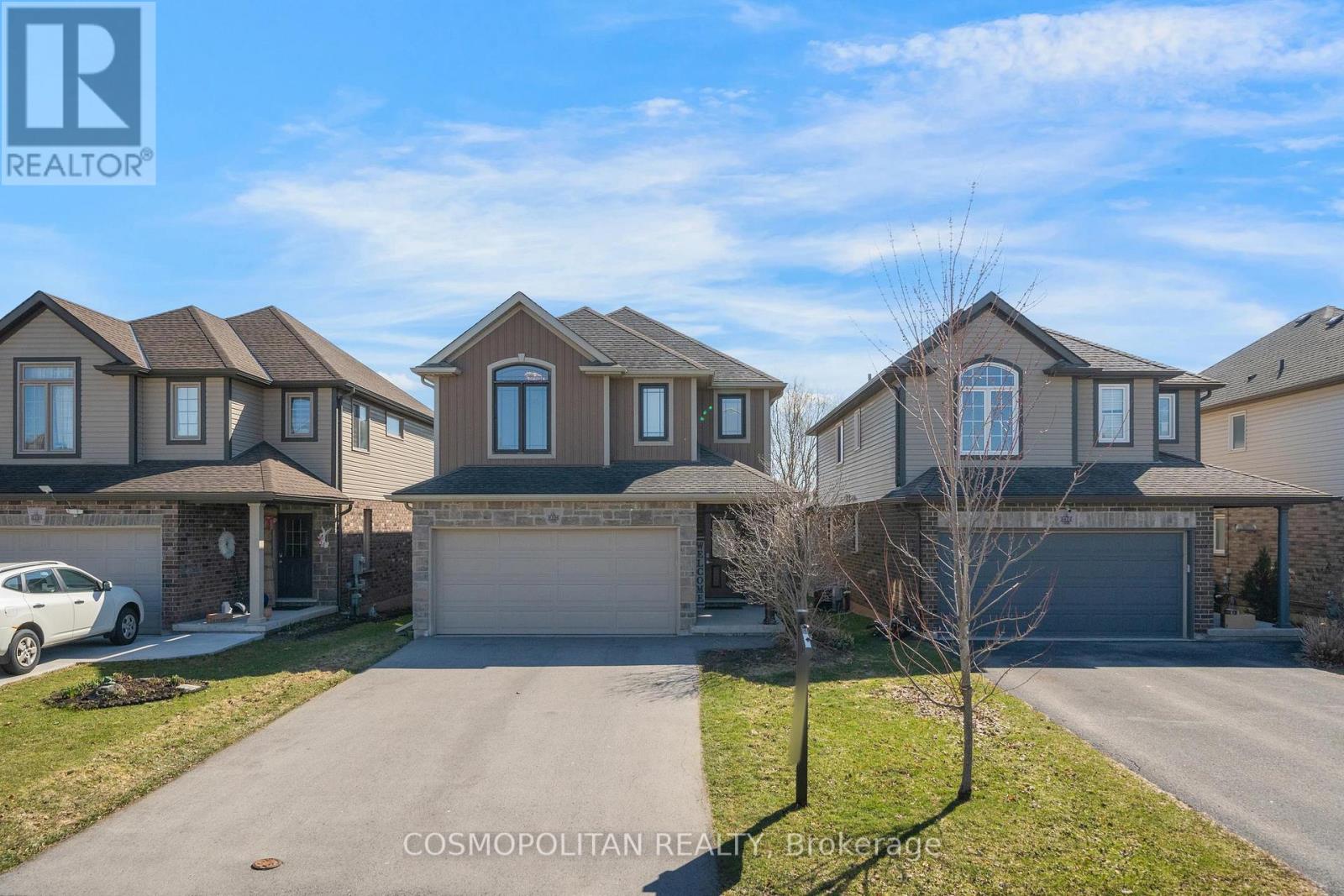 8396 GLAVCIC DRIVE, Niagara Falls, Ontario