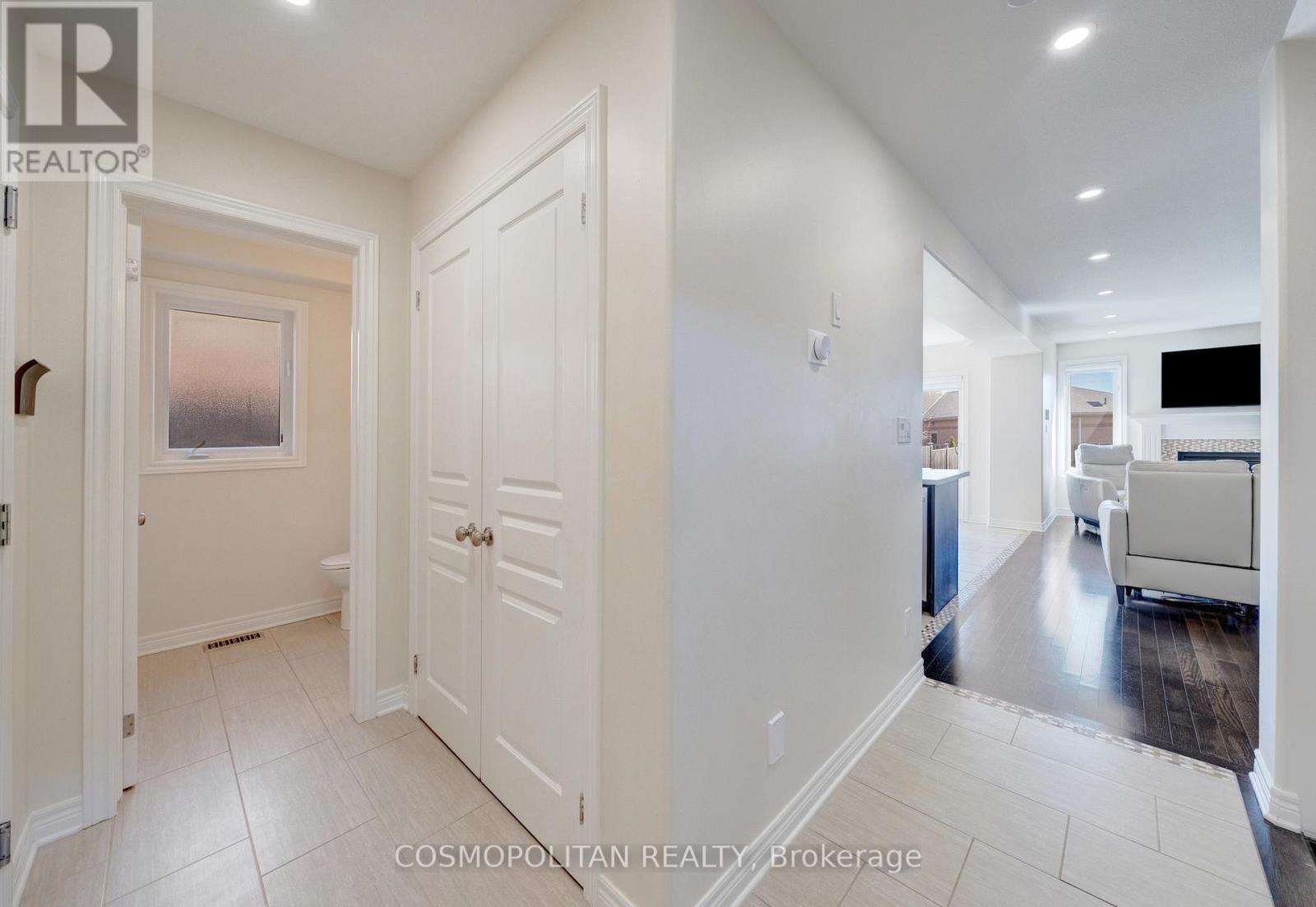 8396 Glavcic Drive, Niagara Falls, Ontario  L2H 0B4 - Photo 10 - X12942662