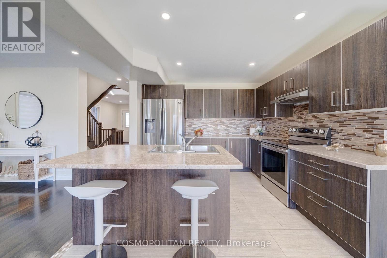 8396 Glavcic Drive, Niagara Falls, Ontario  L2H 0B4 - Photo 18 - X12942662